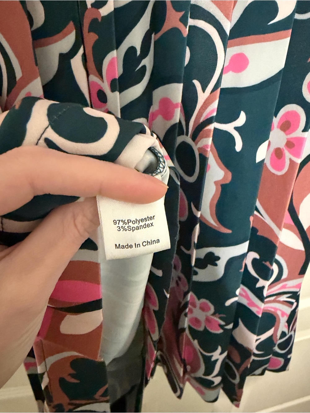 Tuckernuck X Cameran Eubanks Wimberly Magnolia
Chintz Indre Floral pleated skirt - Picture 6 of 8